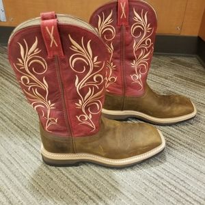 New Twisted X Boots, Size 6.5